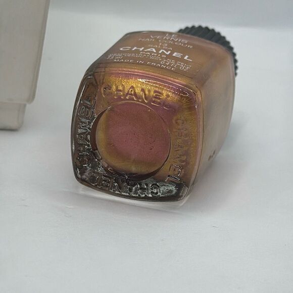 Sold Pm wont let me delist Chanel Paris Nail Polish 13 Salsa - Picture 4 of 5
